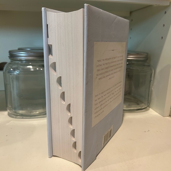 Vintage Emily Post Etiquette Book Peggy Post 16th Edition Wedding Hardcover Huge - Picture 4 of 4